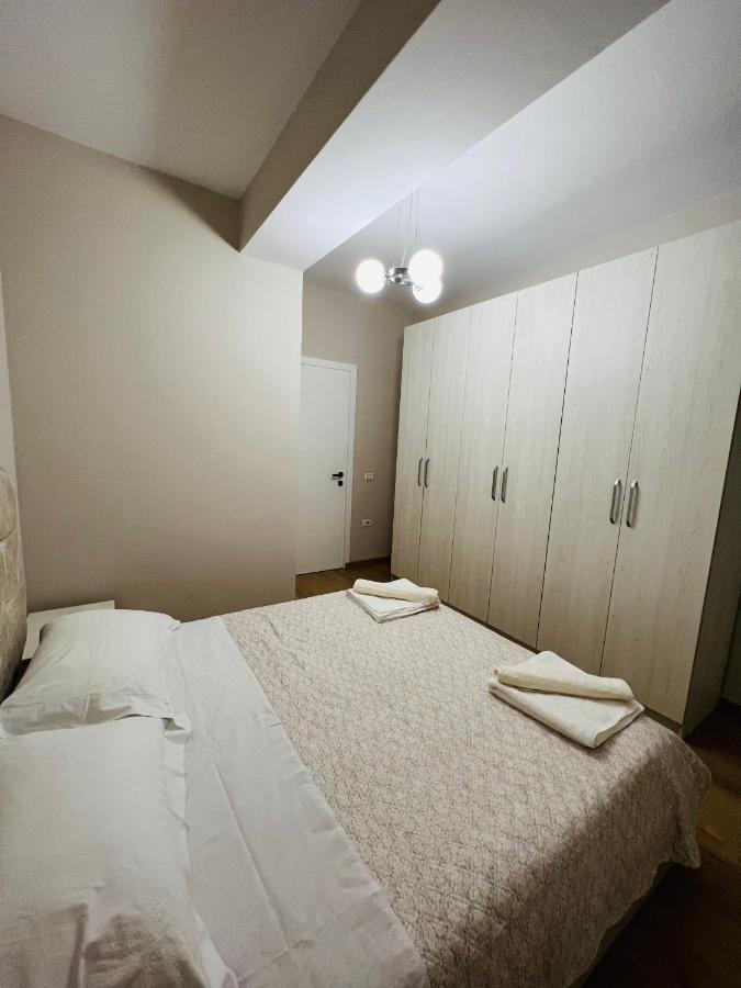 Lovely Apartment, Free Parking Tirana Zewnętrze zdjęcie