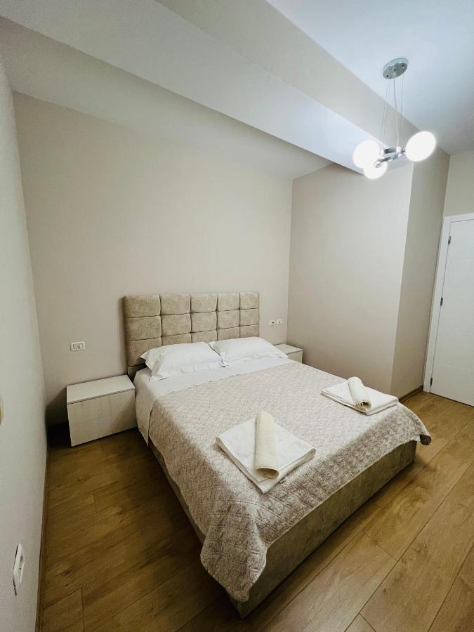 Lovely Apartment, Free Parking Tirana Zewnętrze zdjęcie